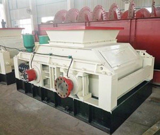 Roller crusher